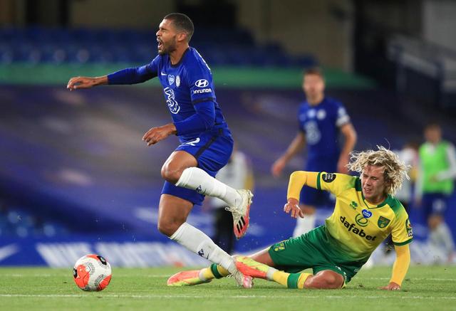 一張紅牌被 一張紅牌被